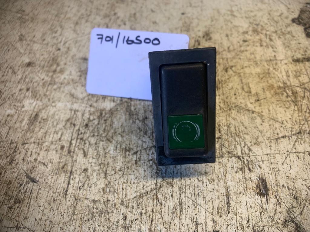 SECOND HAND SWITCH JCB Part No. 701/16500 Vicary Plant JCB Spares Vicary Plant Spares
