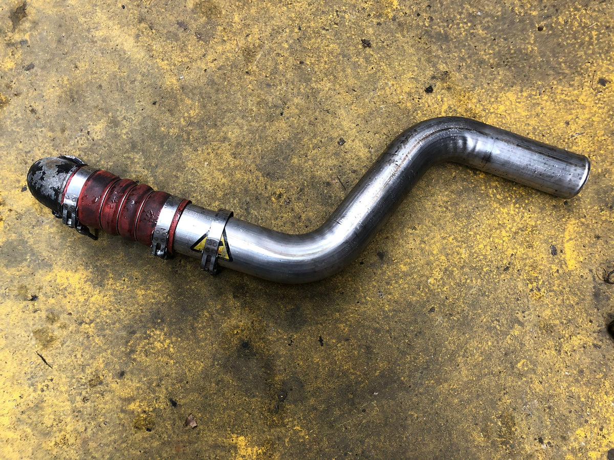SECOND HAND CAC PIPE - COMP TO COOLER JCB Part No. 332/V7488