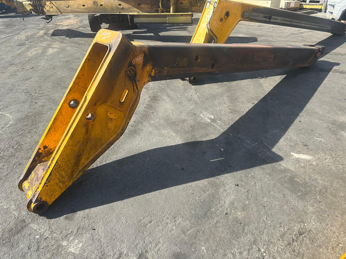 SECOND HAND INNER BOOM JCB Part No. 332/L8082 - Vicary Plant JCB Spares ...