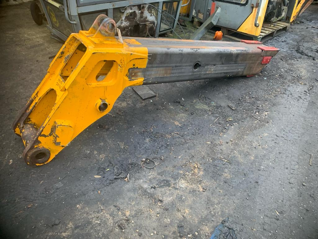 Inner Boom SECOND HAND INNER BOOM JCB Part No. 267/50700 - Vicary Plant JCB Spares ...