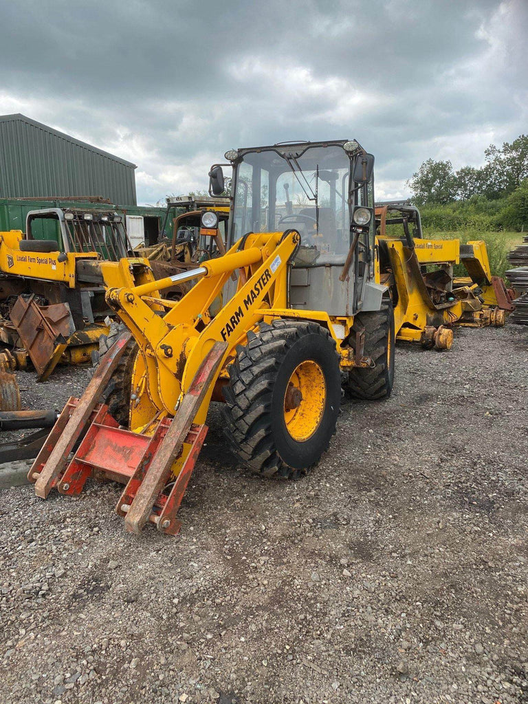 JCB 406 FARM MASTER SERIAL NUMBER 630335 YEAR 1989 WHEELED LOADER Vicary Plant Spares