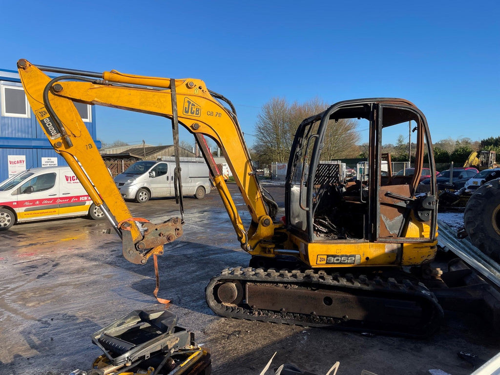 JCB 8052 SERIAL NUMBER 1178116 YEAR 2005 MINI DIGGER Vicary Plant Spares