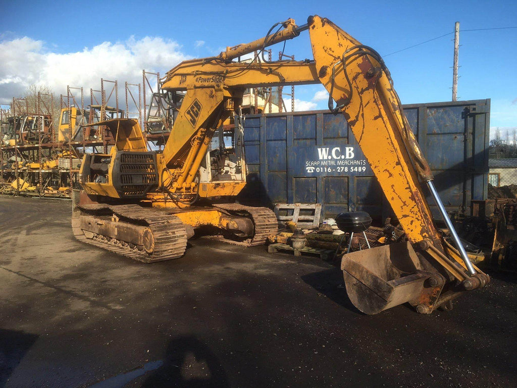 JCB 814 SERIAL NUMBER 201576  YEAR 1985 EARLY EXCAVATOR Vicary Plant Spares