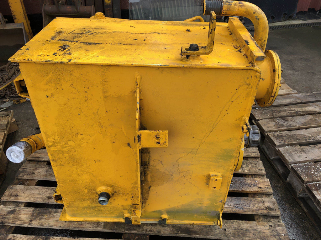 SECOND HAND HYDRAULIC TANK JCB Part No. JNJ0055 - Vicary Plant Spares