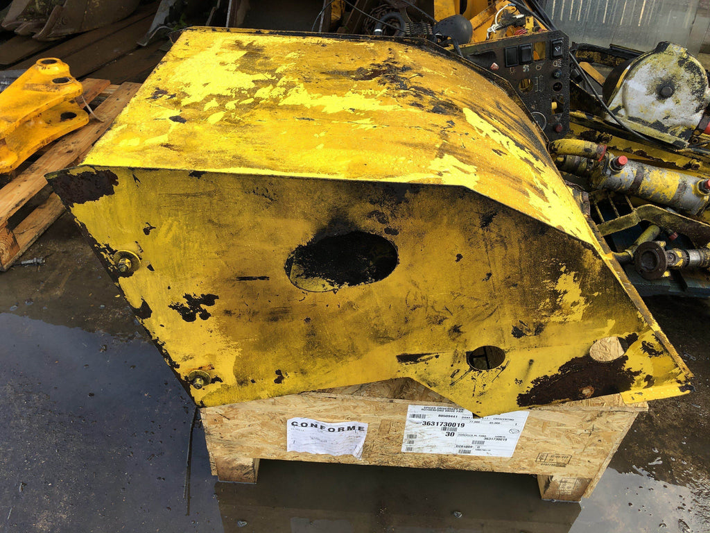 SECOND HAND DUCT JCB Part No. 150/17300 - Vicary Plant Spares