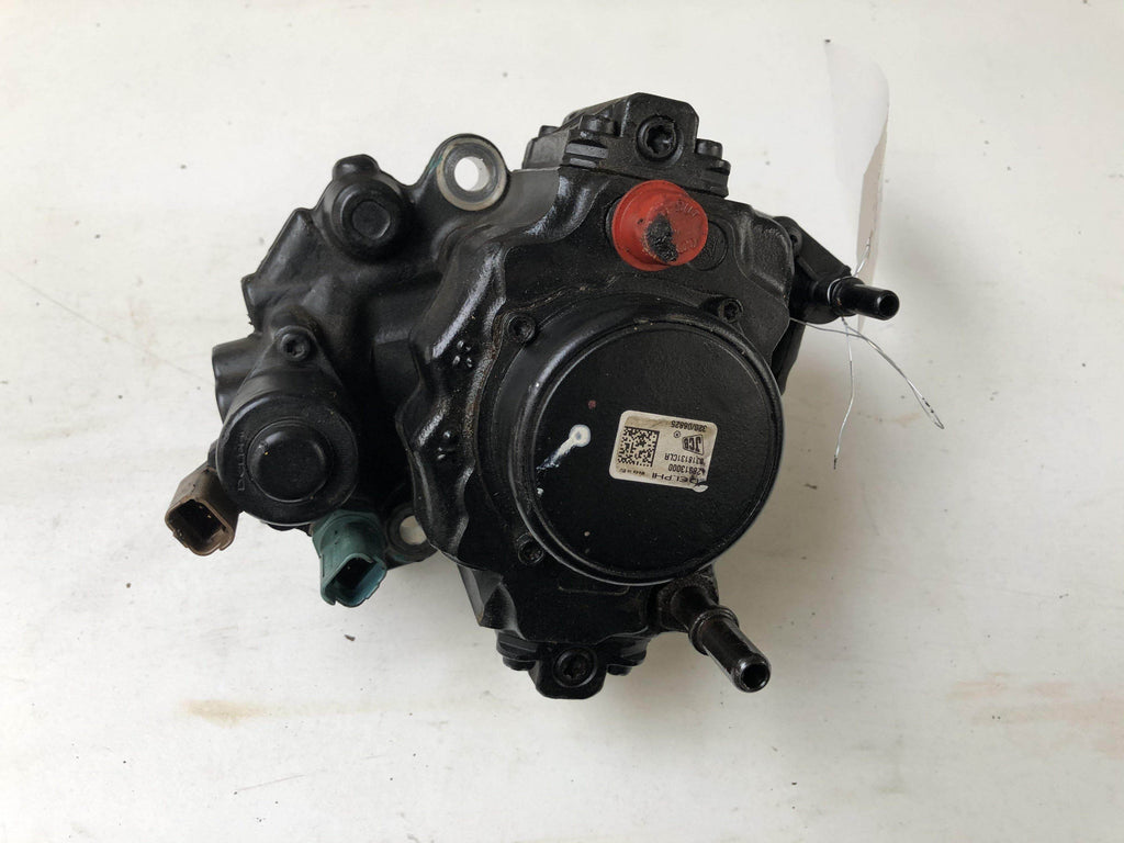 SECOND HAND INJECTION PUMP JCB Part No. 320/06825 - Vicary Plant Spares