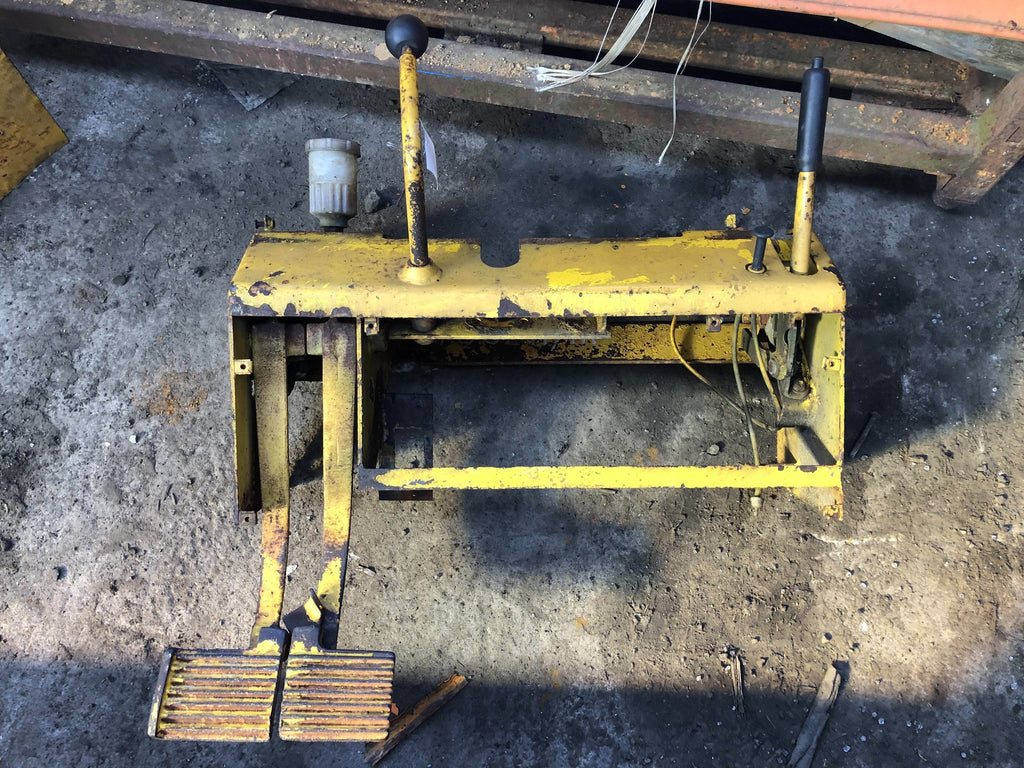 SECOND HAND 3C CONSOLE JCB Part No. 111/14700 3C, BACKHOE, SECOND HAND, USED, VINTAGE Vicary Plant Spares