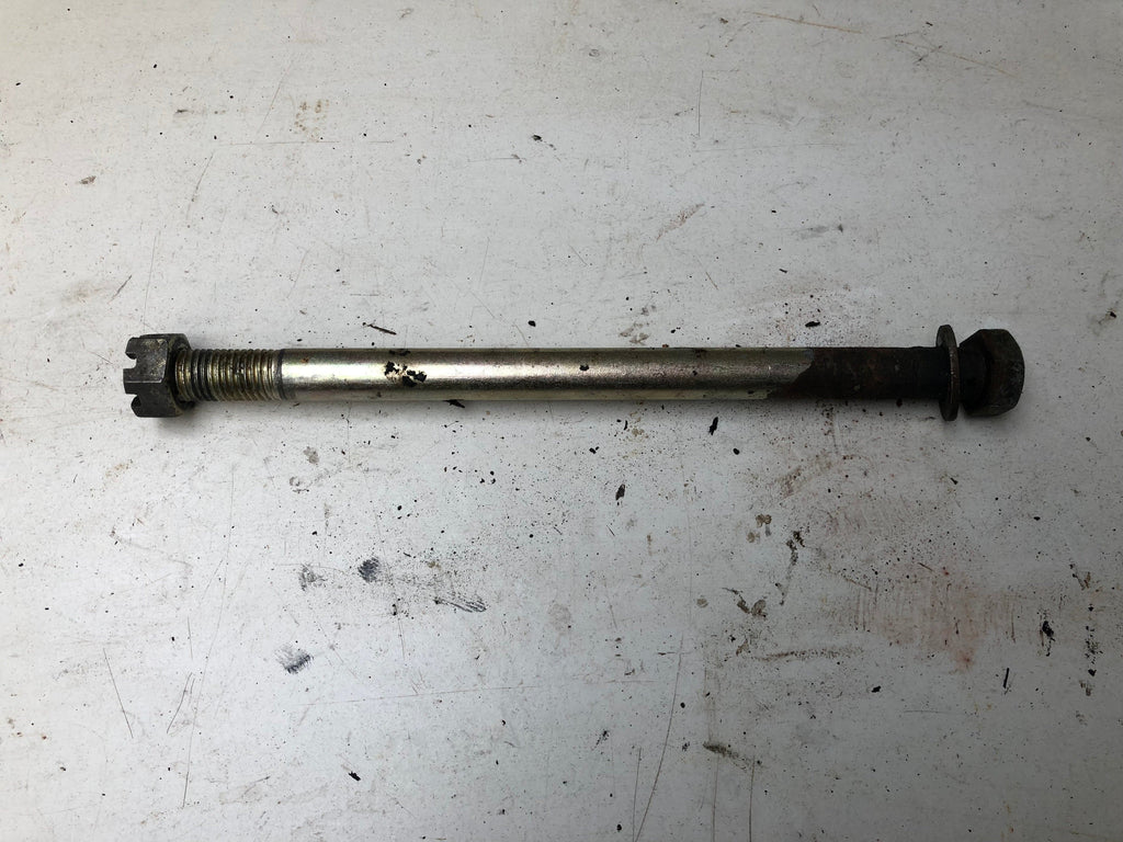 SECOND HAND CENTRE PIVOT BOLT JCB Part No. 826/01442 SECOND HAND, USED, WHEELED LOADER Vicary Plant Spares