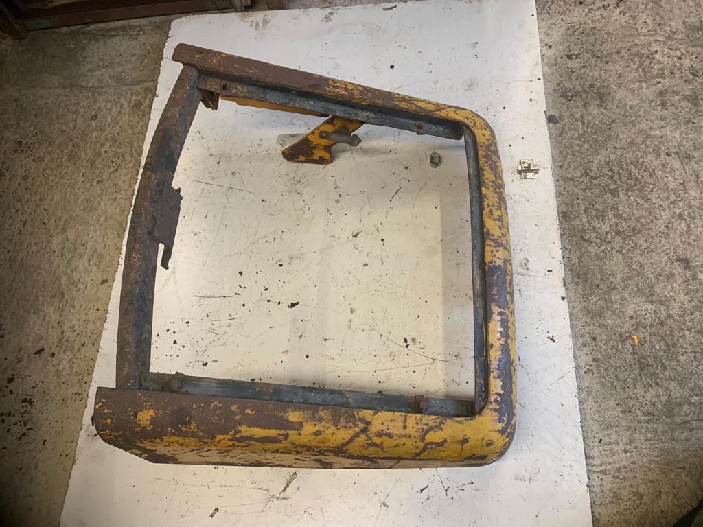 SECOND HAND NOSE GUARD JCB Part No. 125/31700 - Vicary Plant JCB Spares ...