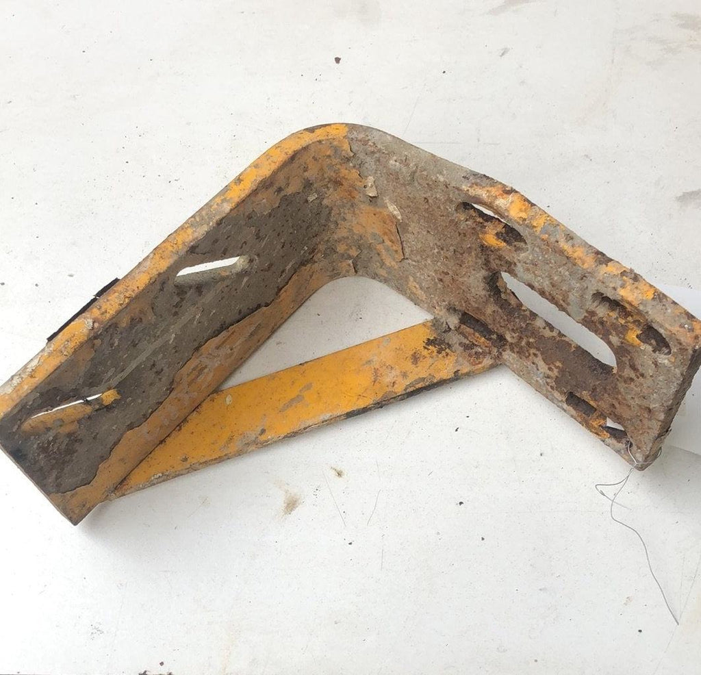 SECOND HAND BRACKET JCB Part No. 123/06665 3CX, BACKHOE, SECOND HAND, USED Vicary Plant Spares