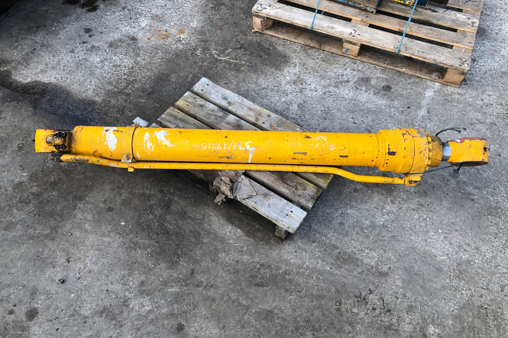 SECOND HAND DIPPER RAM JCB Part No. 331/17715 JS EXCAVATOR, JS130, JS200, SECOND HAND, USED Vicary Plant Spares