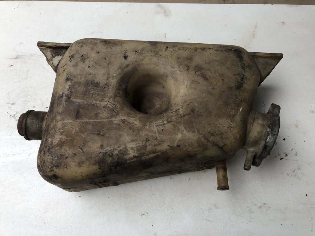 SECOND HAND EXPANSION TANK JCB Part No. 123/02139 - Vicary Plant Spares