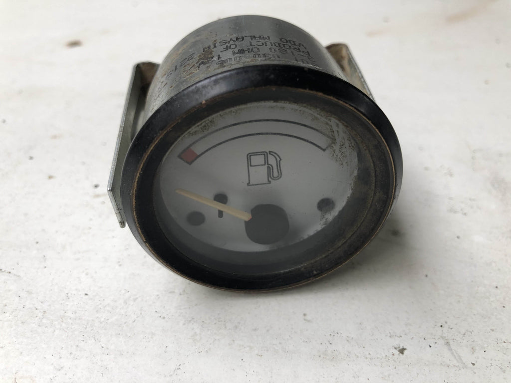 SECOND HAND FUEL GAUGE JCB Part No. 704/50117 - Vicary Plant Spares