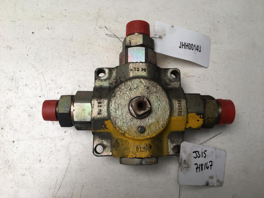 SECOND HAND 3 WAY VALVE JCB Part No. JHH0014 JS EXCAVATOR, JS130, JS200, SECOND HAND, USED Vicary Plant Spares