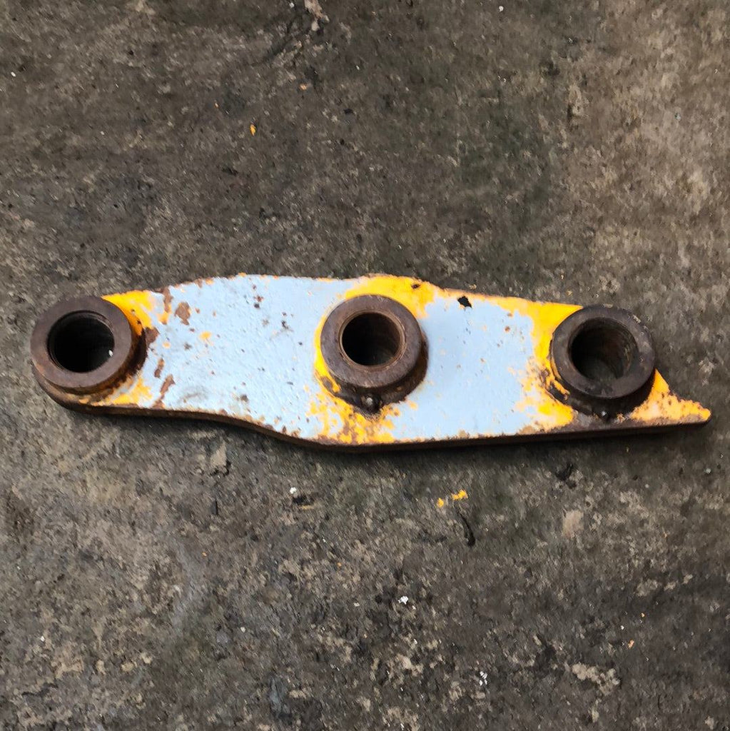 SECOND HAND BUCKET LINK JCB Part No. 268/10003 SECOND HAND, USED, WHEELED LOADER Vicary Plant Spares