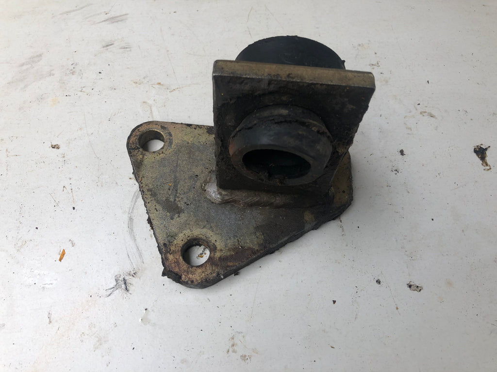 SECOND HAND BRACKET JCB Part No. 141/17300 2CX, SECOND HAND, USED Vicary Plant Spares