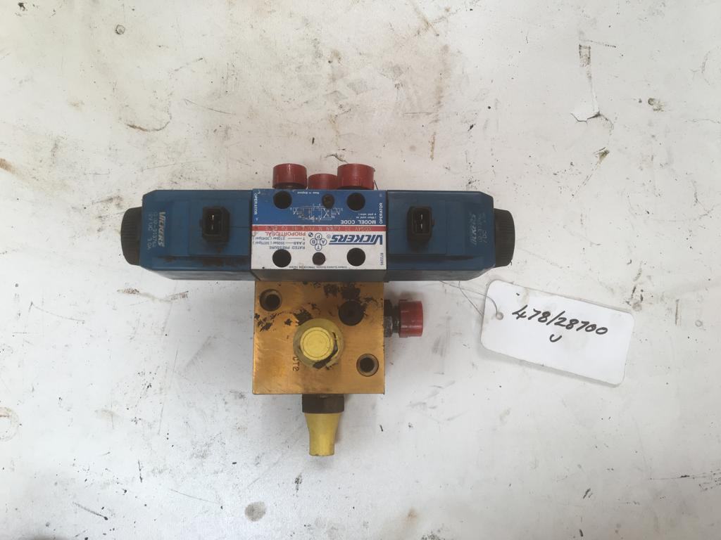 SECOND HAND 4WS CONTROL VALVE JCB Part No. 478/28700 FASTRAC, SECOND HAND, USED Vicary Plant Spares
