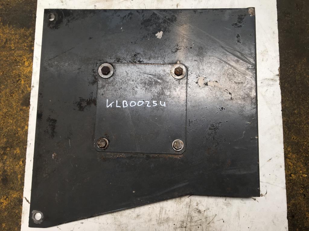 SECOND HAND COVER JCB Part No. KLB0025 JS EXCAVATOR, JS130, JS200, SECOND HAND, USED Vicary Plant Spares
