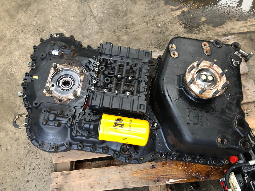 SECOND HAND 4WG190 TRANSMISSION (436) JCB Part No. 332/S4444 SECOND HAND, USED, WHEELED LOADER Vicary Plant Spares