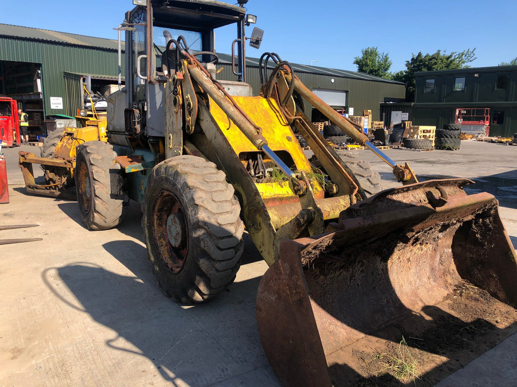 JCB 411 SERIAL NUMBER 527008 YEAR 1994 WHEELED LOADER Vicary Plant Spares