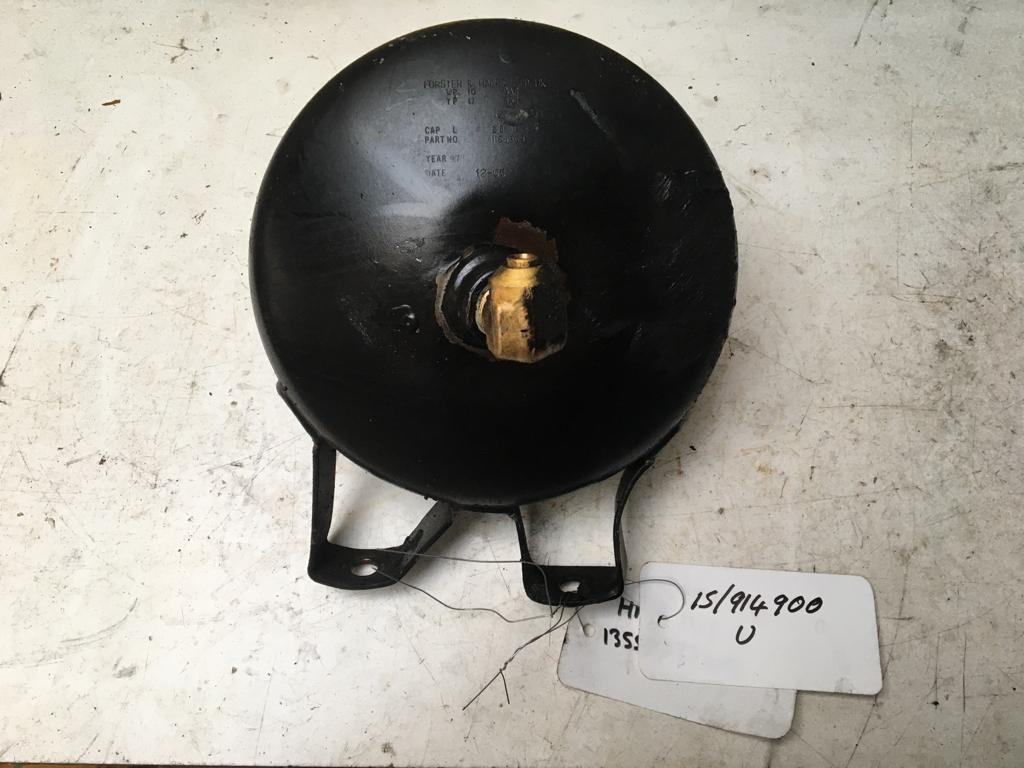 SECOND HAND 2.8L RESERVOIR JCB Part No. 15/914900 FASTRAC, SECOND HAND, USED Vicary Plant Spares