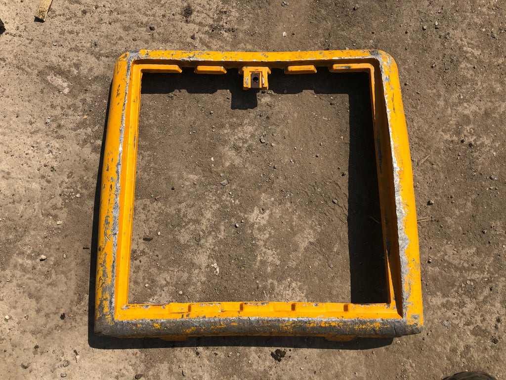 SECOND HAND CAST SURROUND JCB Part No. 290/00759P 2CX, SECOND HAND, USED Vicary Plant Spares