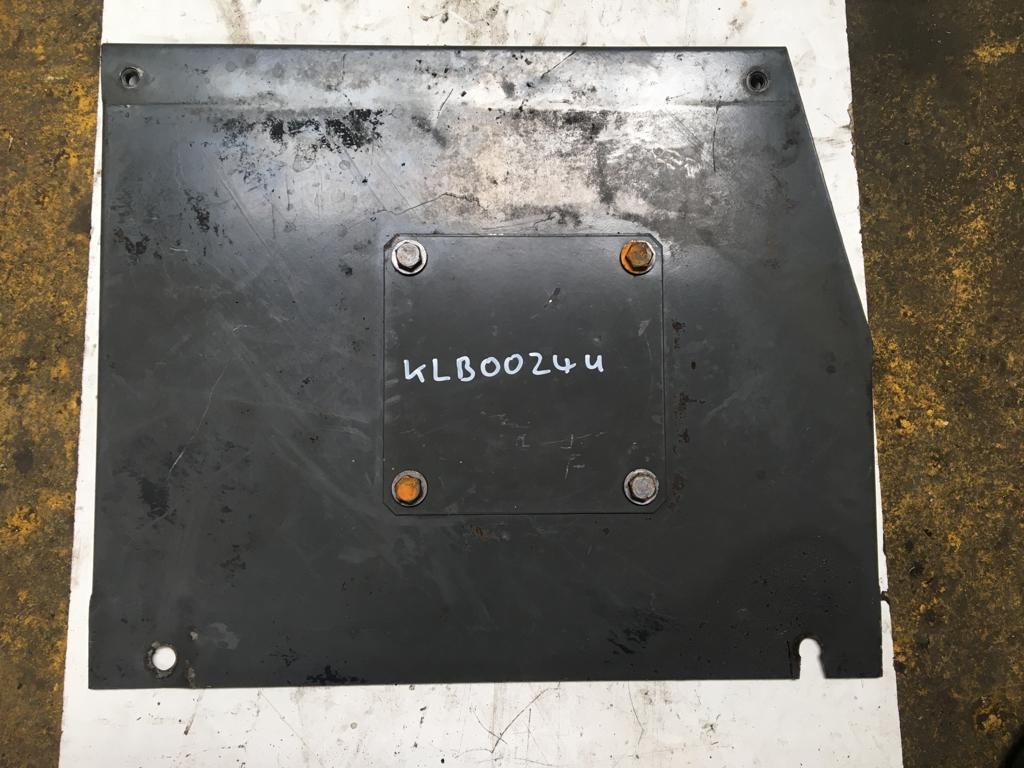 SECOND HAND COVER JCB Part No. KLB0024 JS EXCAVATOR, JS130, JS200, SECOND HAND, USED Vicary Plant Spares