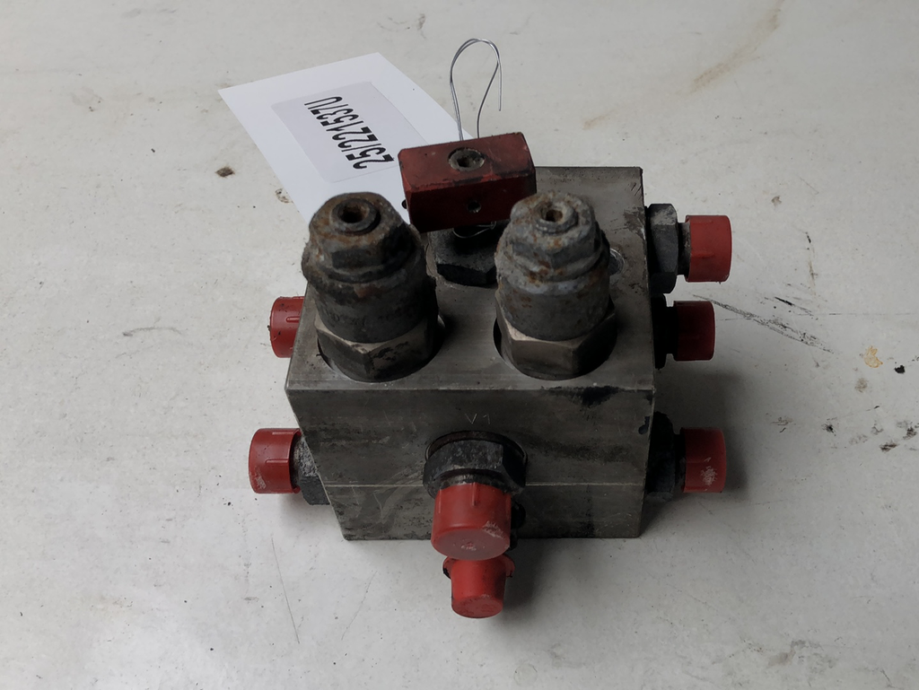 SECOND HAND CAB LOWERING VALVE JCB Part No. 25/221537 JS EXCAVATOR, JS130, JS200, SECOND HAND, USED Vicary Plant Spares