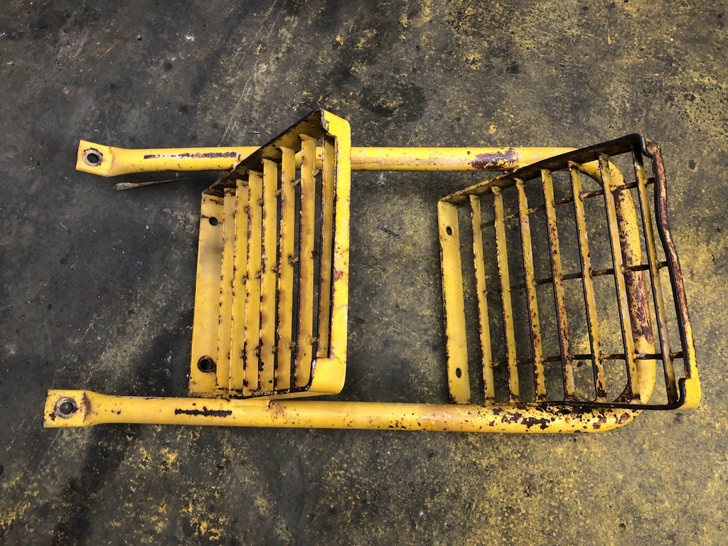 SECOND HAND STEPS JCB Part No. 120/95800 - Vicary Plant Spares