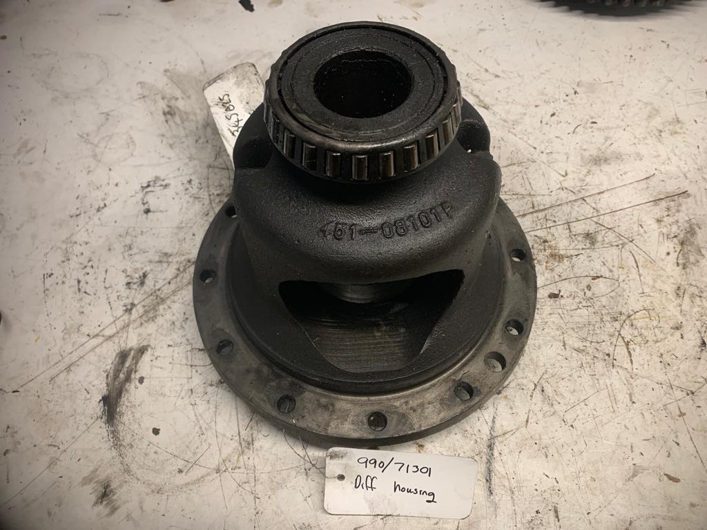 SECOND HAND DIFF CASE ASSEMBLY JCB Part No. 990/71301 - Vicary Plant ...