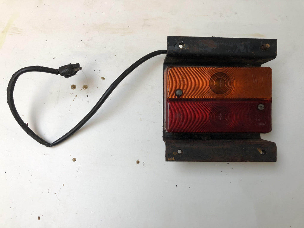 SECOND HAND REAR LIGHT JCB Part No. 700/30900 - Vicary Plant Spares