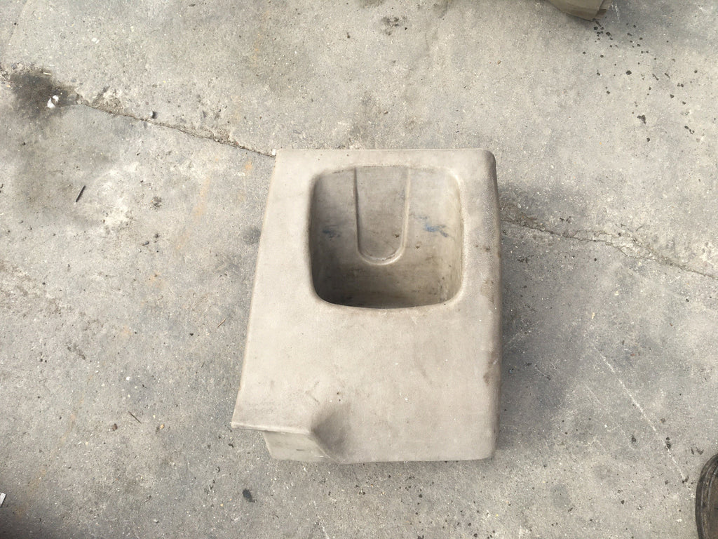 SECOND HAND COVER JCB Part No. 331/33305 SECOND HAND, USED, WHEELED LOADER Vicary Plant Spares