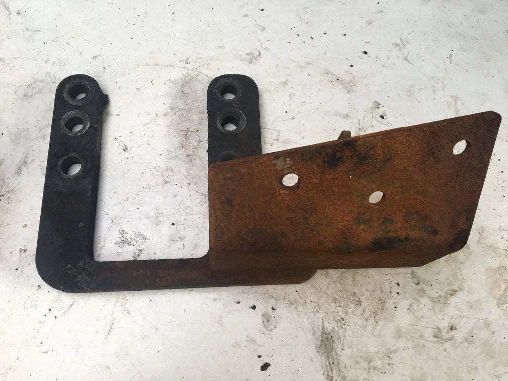 SECOND HAND BRACKET JCB Part No. 331/13829 SECOND HAND, USED, WHEELED LOADER Vicary Plant Spares