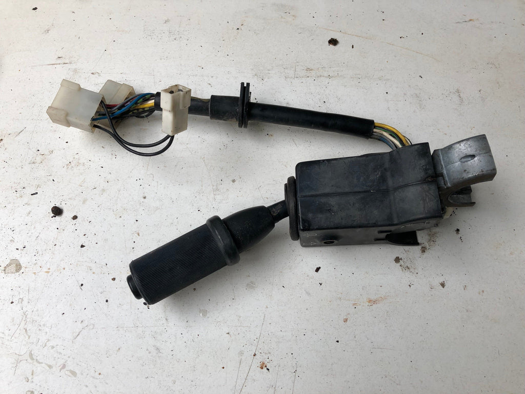 SECOND HAND CONTROL SWITCH LIGHTS/WIPE JCB Part No. 701/21202 3CX, BACKHOE, SECOND HAND, USED Vicary Plant Spares