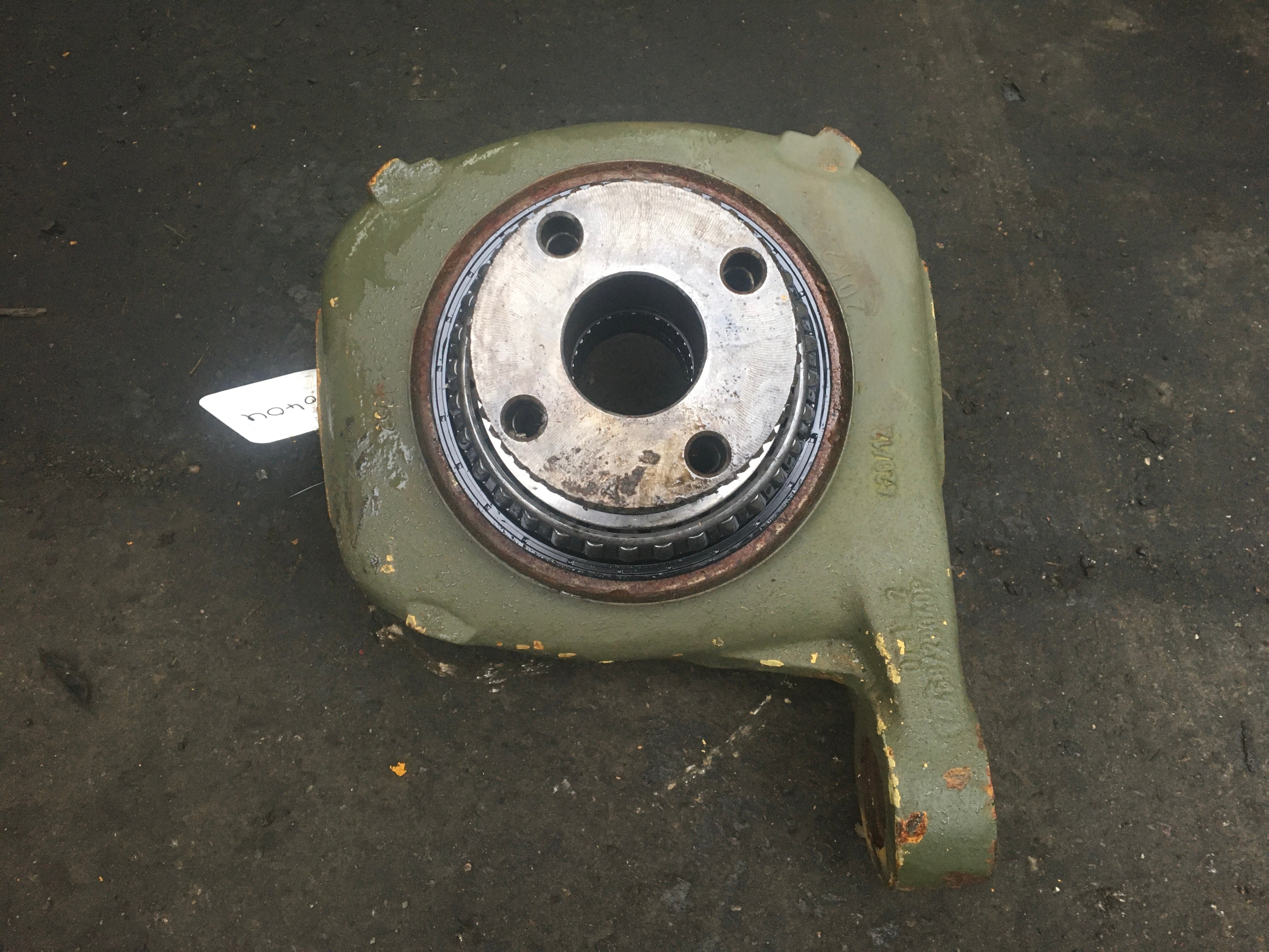 SECOND HAND SWIVEL HUB JCB Part No. 458/20040 - Vicary Plant JCB Spares ...