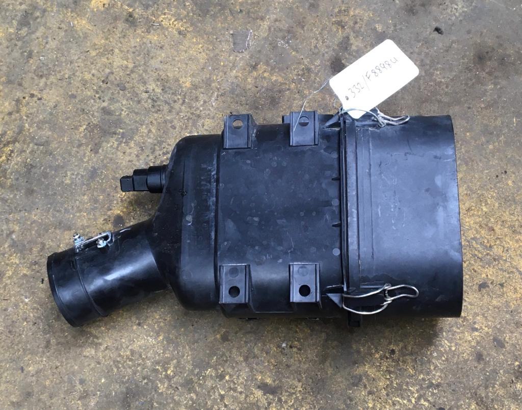 SECOND HAND AIR FILTER ASSEMBLY JCB Part No. 332/F8898 LOADALL, SECOND HAND, TELEHANDLER, USED Vicary Plant Spares