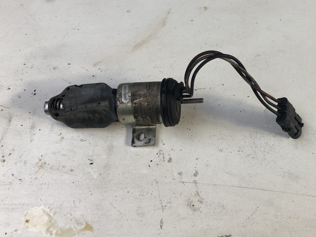 SECOND HAND STOP SOLENOID JCB Part No. 332/J5060 - Vicary Plant Spares