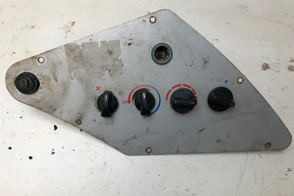 SECOND HAND CONTROL PLATE JCB Part No. 331/57004 SECOND HAND, USED, WHEELED LOADER Vicary Plant Spares