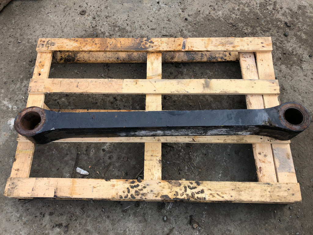 SECOND HAND CHASSIS LINK JCB Part No. 331/16538 SECOND HAND, USED, WHEELED LOADER Vicary Plant Spares