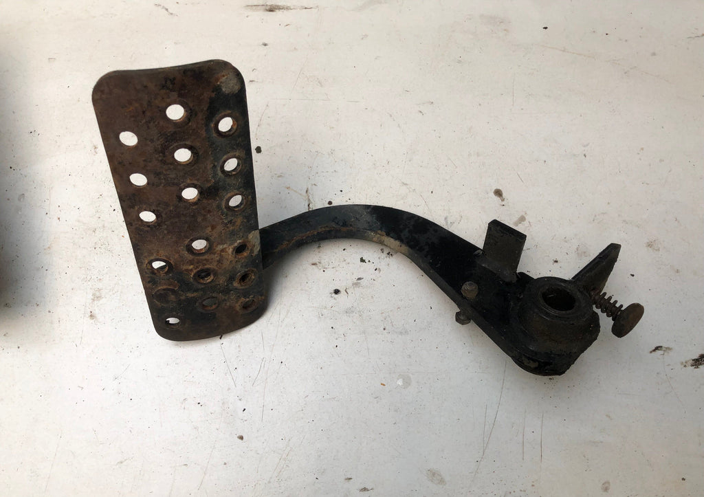 SECOND HAND BRAKE PEDAL JCB Part No. 142/23800 2CX, SECOND HAND, USED Vicary Plant Spares