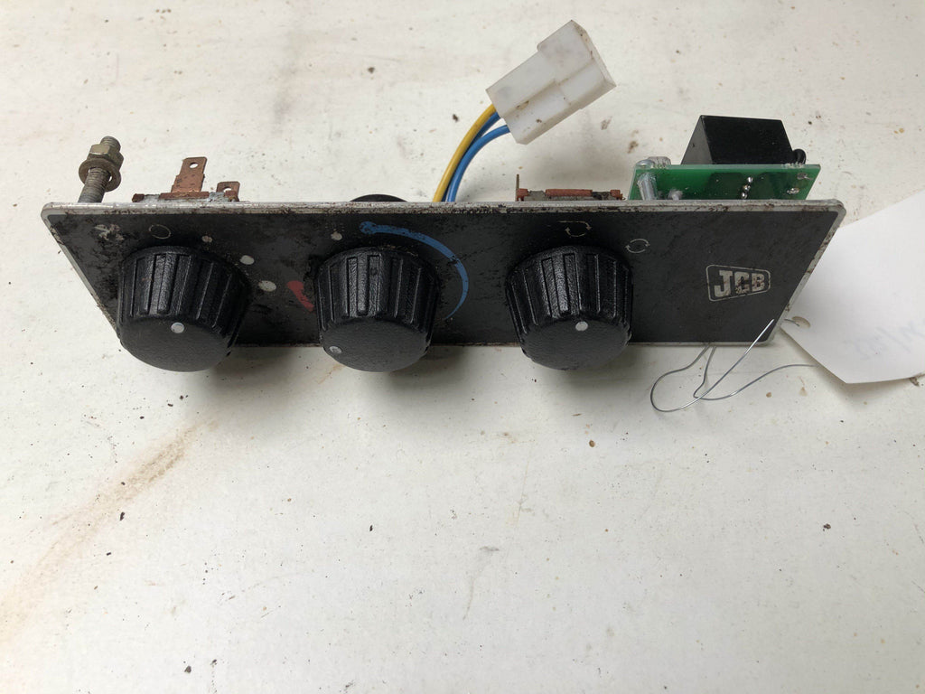 SECOND HAND HEATER CONTROL PANEL JCB Part No. 332/K4896 - Vicary Plant Spares