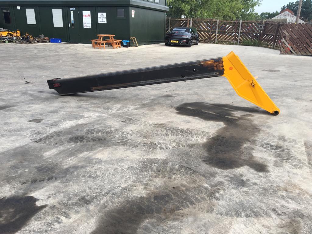 Inner Boom SECOND HAND INNER BOOM JCB Part No. 332/L8080 - Vicary Plant JCB Spares ...